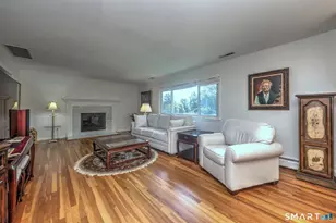 31 Paugussett Rd, Newtown, CT 06482 - Photo 7