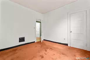 148 Kent St, Hartford, CT 06112 - Photo 25