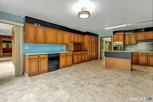 222 Brookside Rd, Darien, CT 06820 - Photo 11