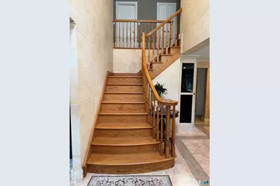 166 Blackwood Lane, Stamford, CT 06903 - Photo 9