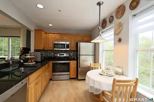 633 Danbury Rd, Ridgefield, CT 06877 - Photo 7