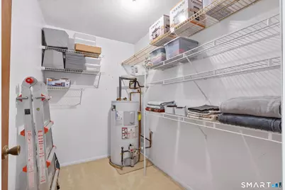 14 Riverview Drive #14, Bridgeport, CT 06604 - Photo 13