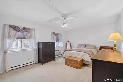 14 Riverview Drive #14, Bridgeport, CT 06604 - Photo 11
