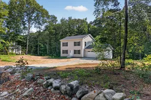 1033 Old Colchester Rd, Montville, CT 06370 - Photo 3