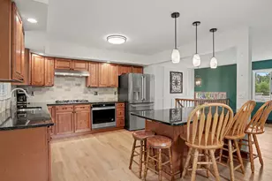 7 Wheeler Dr, Danbury, CT 06811 - Photo 11