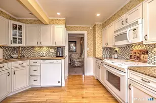 6 Harborside Dr, Milford, CT 06460 - Photo 17