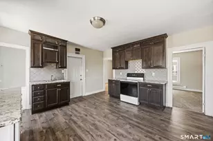 299 High St, Naugatuck, CT 06770 - Photo 5