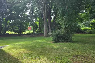 8 Squire Ln, Shelton, CT 06484 - Photo 7