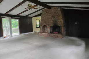 8 Squire Ln, Shelton, CT 06484 - Photo 17