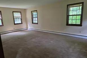 8 Squire Ln, Shelton, CT 06484 - Photo 17