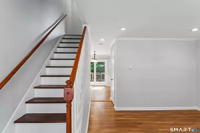 12 Camelot Drive #E1, Norwalk, CT 06850 - Photo 3
