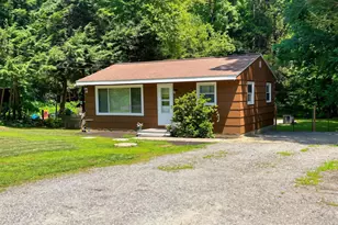 170 Laurel Hill Dr, Woodstock Valley, CT 06282 - Photo 1