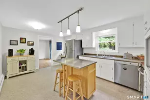 10 Pilgrim Cir, Enfield, CT 06082 - Photo 15