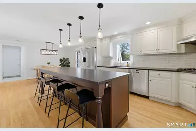 15 Edmund Place, West Hartford, CT 06119 - Photo 13