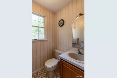 283 Strawberry Circle, Windsor, CT 06095 - Photo 9