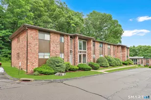 3 Murphys Ln, Shelton, CT 06484 - Photo 3
