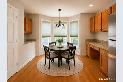 1401 Briar Woods Lane #1401, Danbury, CT 06811 - Photo 9