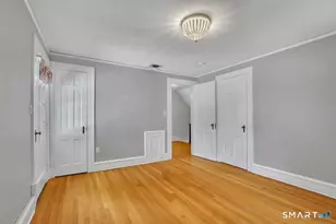 132 N Main St, West Hartford, CT 06107 - Photo 25