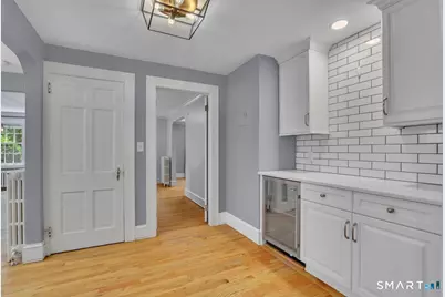 132 North Main Street, West Hartford, CT 06107 - Photo 13