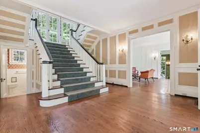 1056 Whitney Avenue, Hamden, CT 06517 - Photo 5