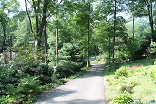 35 Pigeon Swamp Rd, Lebanon, CT 06249 - Photo 11
