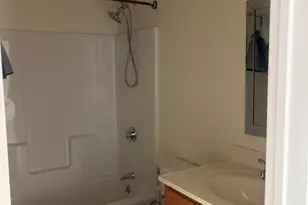 90 Townsend Ave, New Haven, CT 06512 - Photo 5