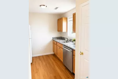 90 Townsend Avenue, New Haven, CT 06511 - Photo 3