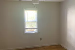 76 Hurd St, Fairfield, CT 06824 - Photo 13