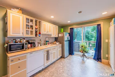 146 Prospect Avenue, Killingly, CT 06239 - Photo 7