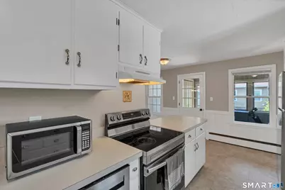 156-158 Bristol Street, Southington, CT 06489 - Photo 17