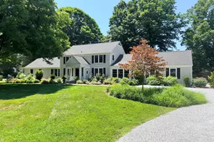 21-B Library Ln, Old Lyme, CT 06371 - Photo 1