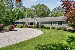 255 Tanglewood Cir, Milford, CT 06461 - Photo 3