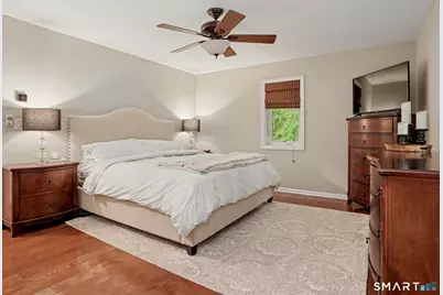 255 Tanglewood Circle, Milford, CT 06461 - Photo 23