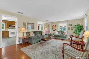 359 N Elm St, Wallingford, CT 06492 - Photo 5