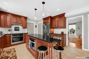 107 Robin Dr, Canton, CT 06019 - Photo 17