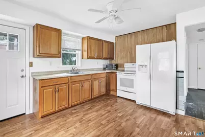 406 Peet Street, Bridgeport, CT 06606 - Photo 7