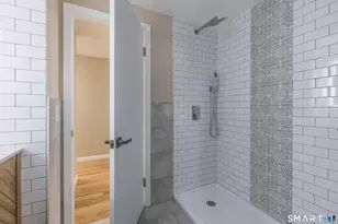 14 Catherine Ct, Milford, CT 06460 - Photo 17