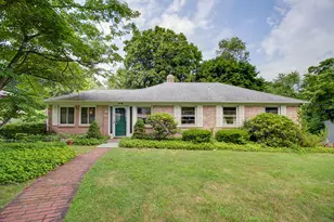 373 Broadway, Hamden, CT 06518 - Photo 1