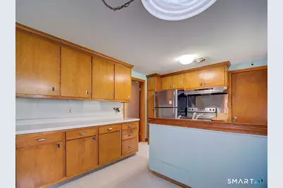 373 Broadway, Hamden, CT 06518 - Photo 11