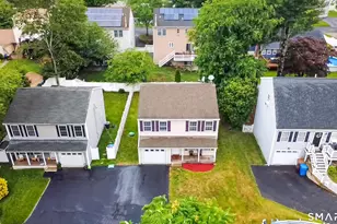 77 Wells Ave, Shelton, CT 06484 - Photo 3