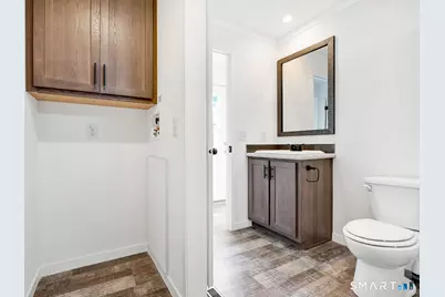 22 E Street, Groton, CT 06340 - Photo 7