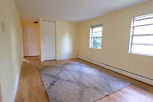 43 Fairview Dr, Danbury, CT 06810 - Photo 5