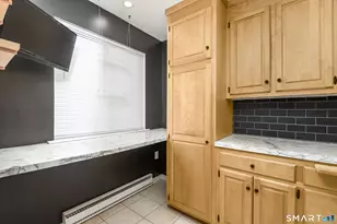 21 Pine Ct, Cromwell, CT 06416 - Photo 5