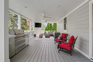43 Burdsall Dr, Greenwich, CT 06831 - Photo 5