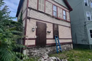 649 Maple St, Bridgeport, CT 06608 - Photo 1