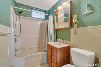 445 Farmington Avenue, Waterbury, CT 06710 - Photo 27