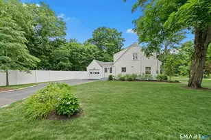 46 Toilsome Ave, Norwalk, CT 06851 - Photo 5