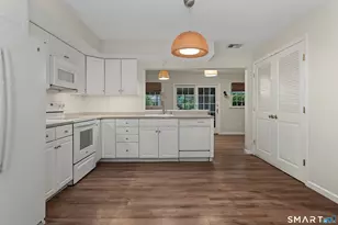 80 Dennison Rd, Essex, CT 06426 - Photo 5