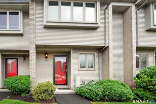 827 Oronoke Rd, Waterbury, CT 06708 - Photo 1