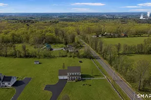 1 Finn Ln, Plainfield, CT 06374 - Photo 3